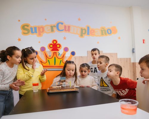 Superjump - supercumpleaños